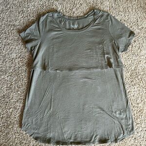 Isabel Maternity, Short Sleeve Nursing Maternity T-Shirt, Olive Green, M